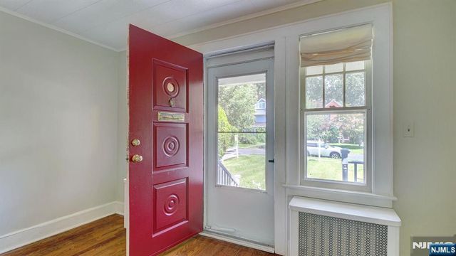 98 Wildwood Avenue, Montclair, NJ 07043