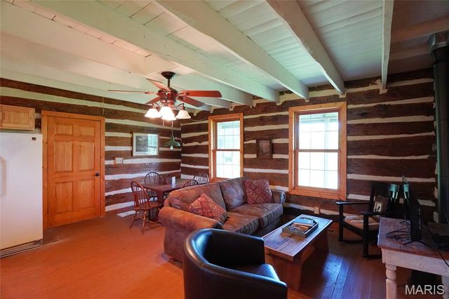 358 Highway P, Rhineland, MO 65069