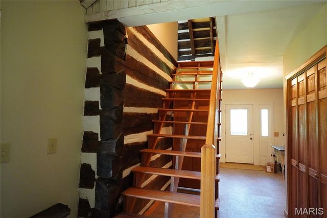 358 Highway P, Rhineland, MO 65069