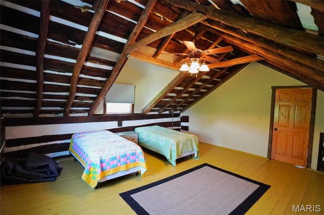 358 Highway P, Rhineland, MO 65069