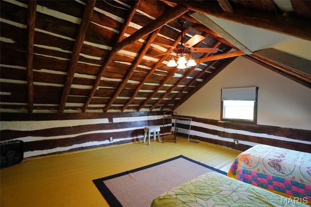 358 Highway P, Rhineland, MO 65069