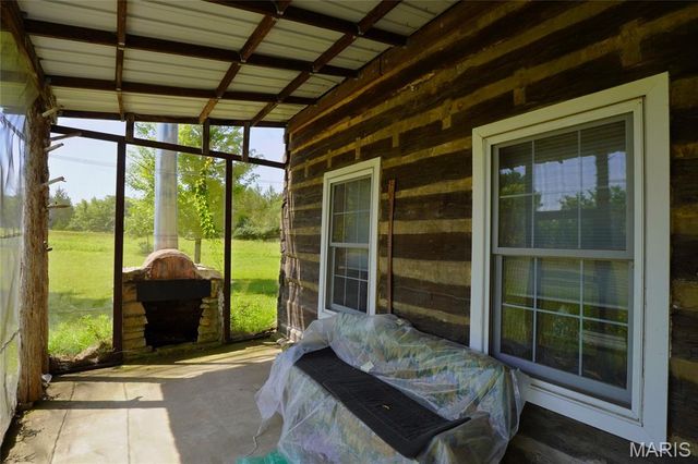 358 Highway P, Rhineland, MO 65069