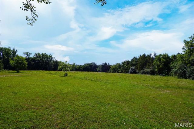 358 Highway P, Rhineland, MO 65069