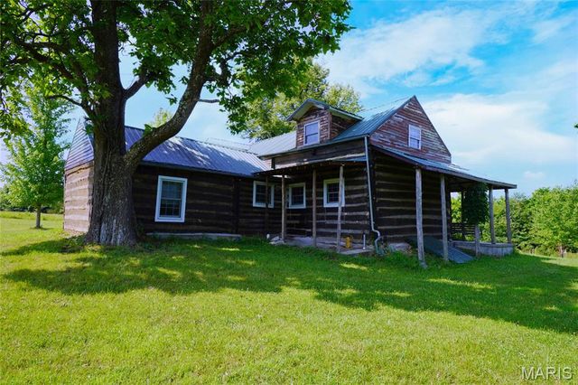 358 Highway P, Rhineland, MO 65069