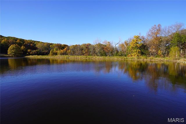 358 Highway P, Rhineland, MO 65069