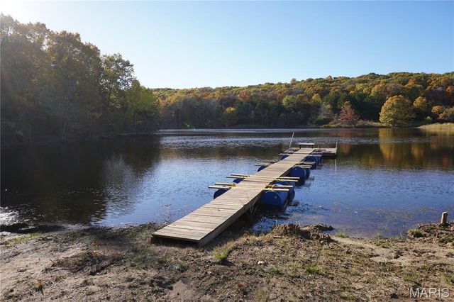 358 Highway P, Rhineland, MO 65069