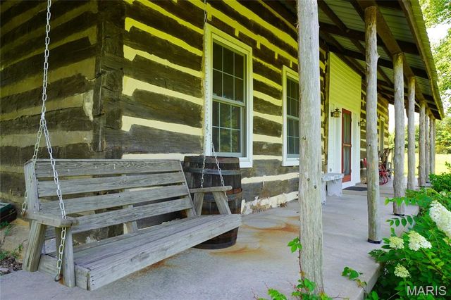 358 Highway P, Rhineland, MO 65069