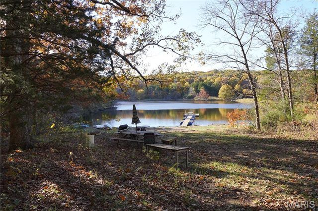 358 Highway P, Rhineland, MO 65069