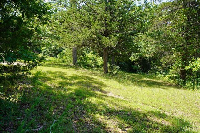 358 Highway P, Rhineland, MO 65069