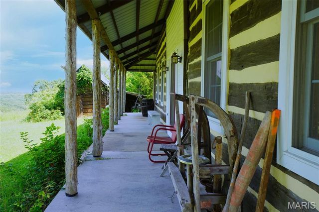 358 Highway P, Rhineland, MO 65069