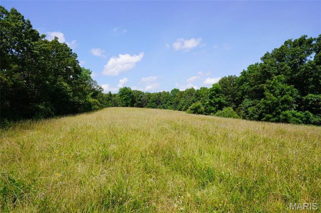 358 Highway P, Rhineland, MO 65069