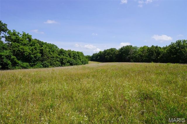 358 Highway P, Rhineland, MO 65069