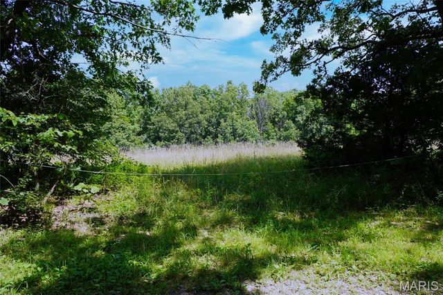 358 Highway P, Rhineland, MO 65069