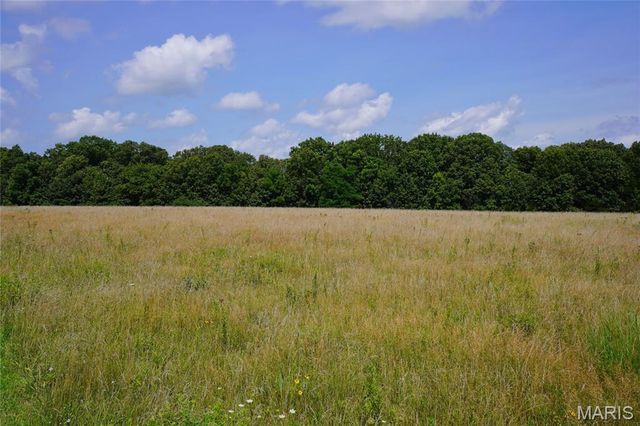 358 Highway P, Rhineland, MO 65069