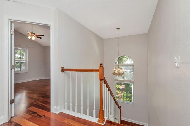 3113 W OAKELLAR AVENUE, Tampa, FL 33611