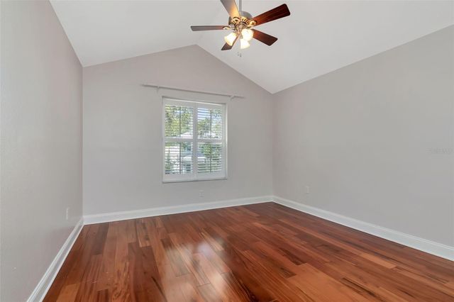 3113 W OAKELLAR AVENUE, Tampa, FL 33611