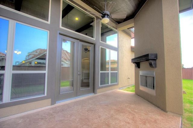 63 Silent Circle Drive, Sugar Land, TX 77498