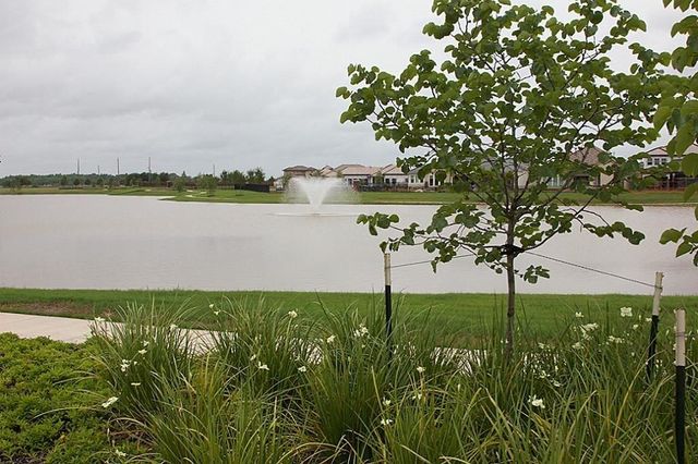 63 Silent Circle Drive, Sugar Land, TX 77498