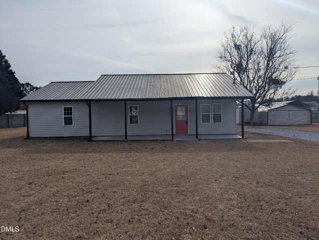 60 Stone Place Road, Dunn, NC 28334