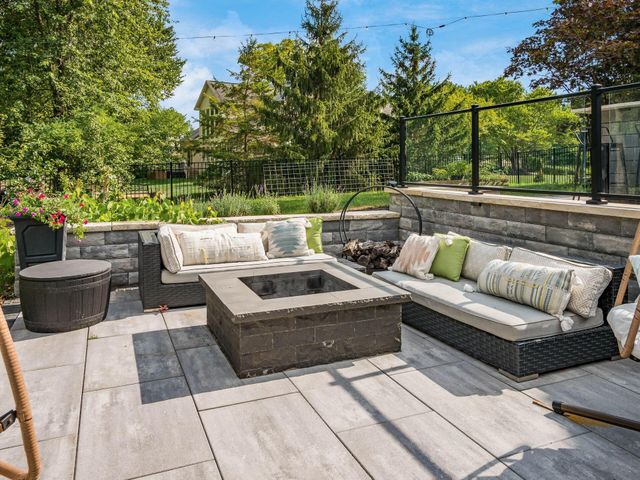 8959 Filiz Lane, Powell, OH 43065