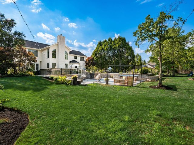 8959 Filiz Lane, Powell, OH 43065