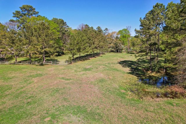 4610 Sloangate Drive, Spring, TX 77373