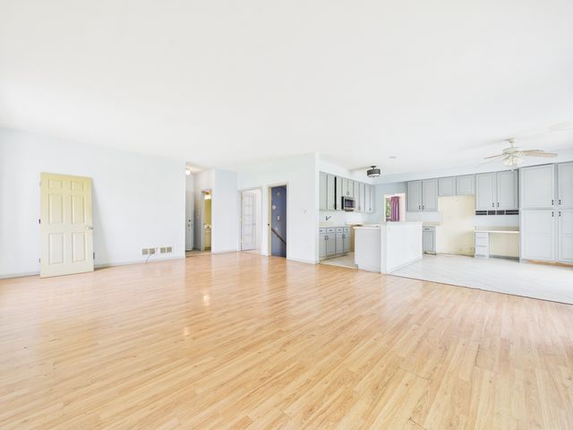 158 Cider Street, Bolingbrook, IL 60490