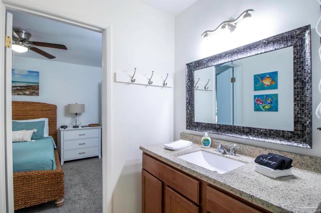 4848 Huron Dr, Pensacola, FL 32507