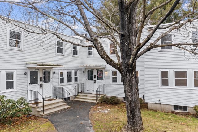 58 Spruce St 58, Acton, MA 01720
