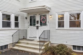 58 Spruce St 58, Acton, MA 01720