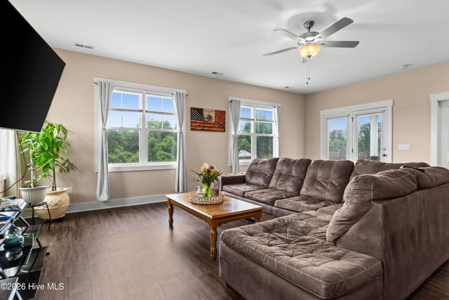 422 Darel Street, Rocky Point, NC 28457