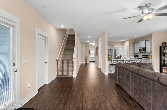 422 Darel Street, Rocky Point, NC 28457