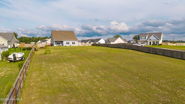 422 Darel Street, Rocky Point, NC 28457