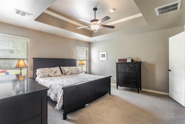 10016 NW 141st Street, Yukon, OK 73099