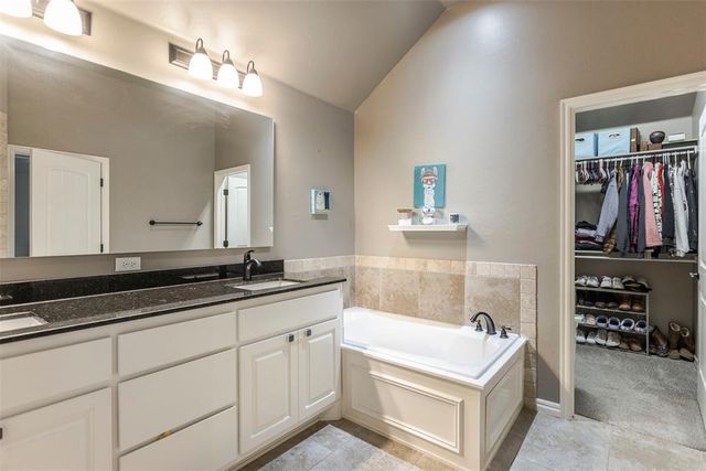 10016 NW 141st Street, Yukon, OK 73099