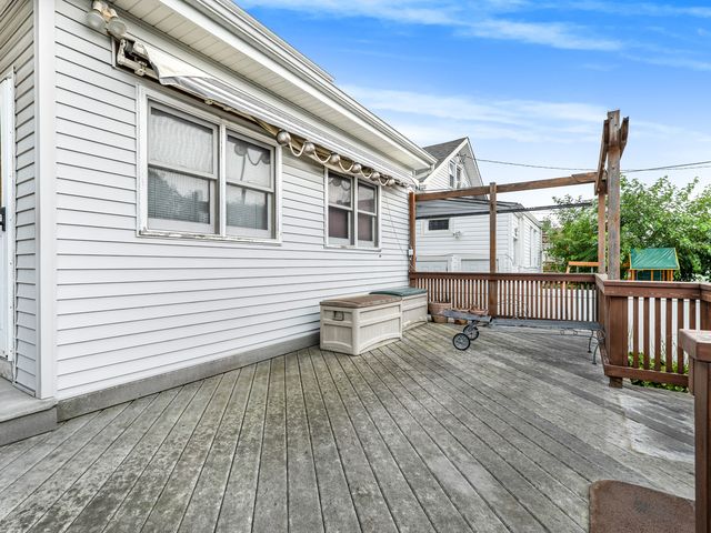 6118 W Grace Street, Chicago, IL 60634