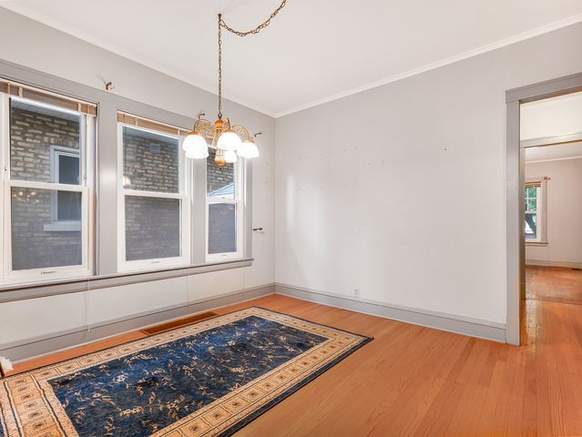 6118 W Grace Street, Chicago, IL 60634