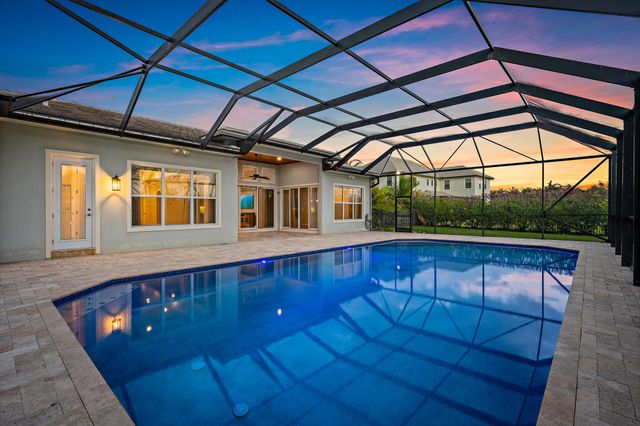 8176 SE Red Root Way, Jupiter, FL 33458