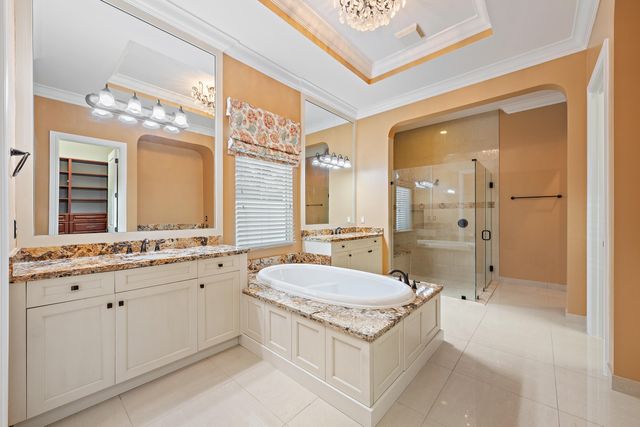 8176 SE Red Root Way, Jupiter, FL 33458