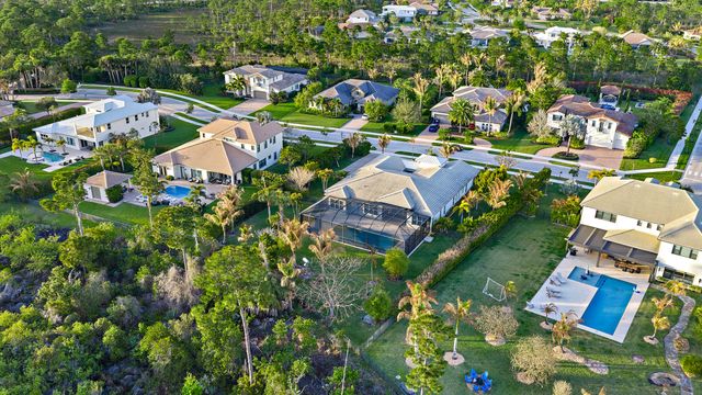 8176 SE Red Root Way, Jupiter, FL 33458
