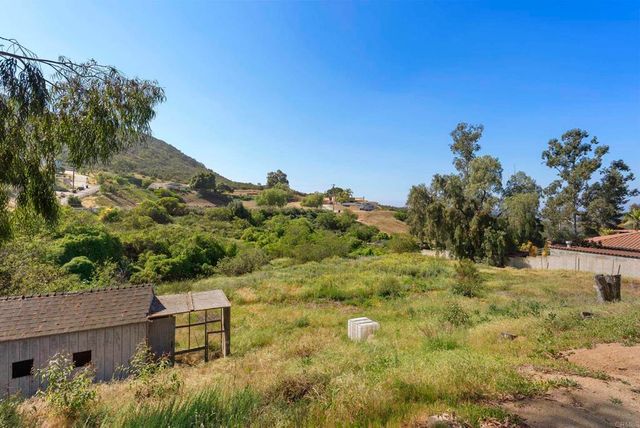 13658 Sage Mountain Lane, Jamul, CA 91935
