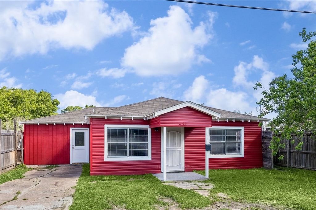 9713 Richcroft Street, Houston, TX 77029