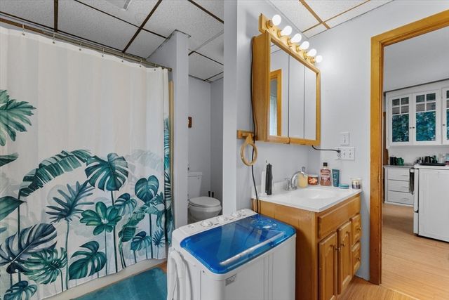 15 Steele St, Worcester, MA 01607