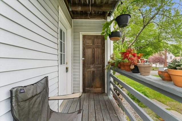 15 Steele St, Worcester, MA 01607