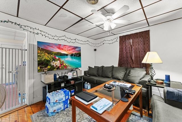 15 Steele St, Worcester, MA 01607