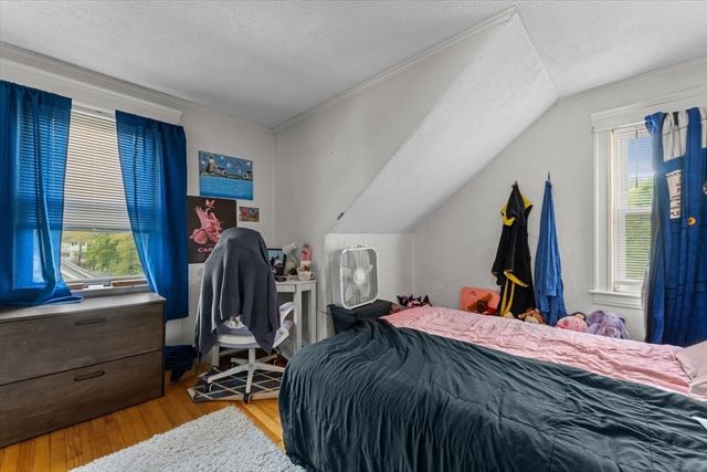 15 Steele St, Worcester, MA 01607