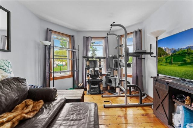 15 Steele St, Worcester, MA 01607