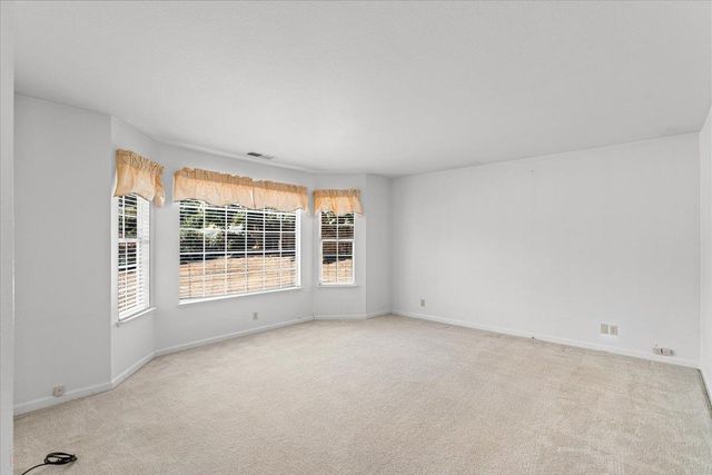 2108 Quail Ct, Valley Springs, CA 95252