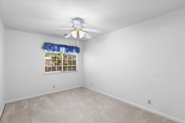 2108 Quail Ct, Valley Springs, CA 95252