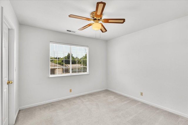 2108 Quail Ct, Valley Springs, CA 95252